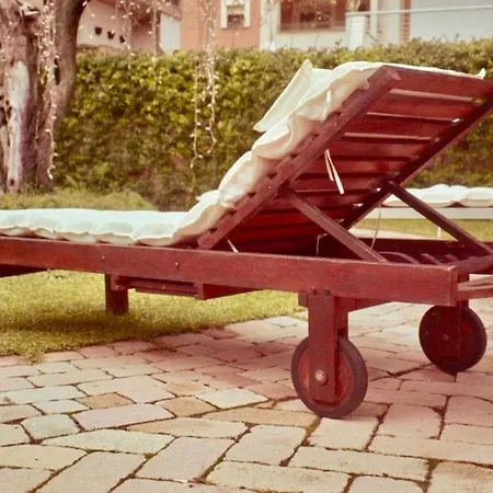 Дом отдыха Riviera Vintage Estate