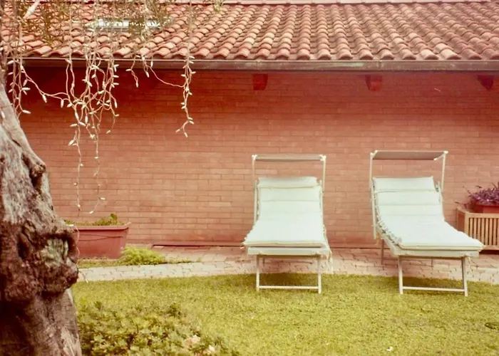 Riviera Vintage Estate Монтесильвано