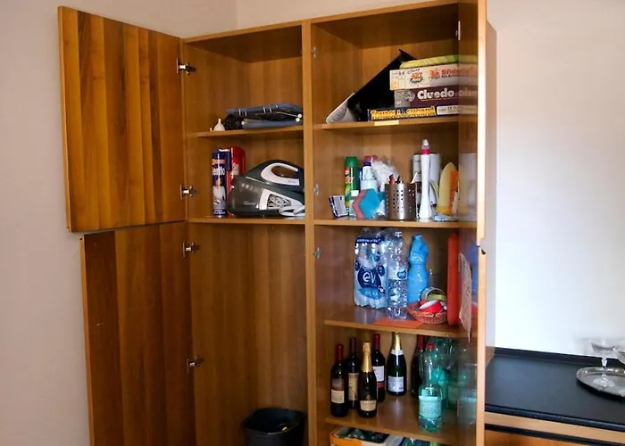 Riviera Vintage Estate *