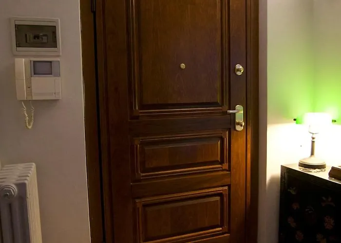 Riviera Vintage Estate Монтесильвано