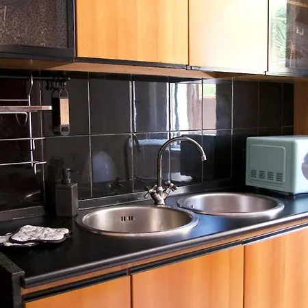 Riviera Vintage Estate