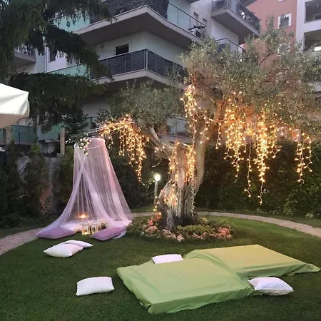 Riviera Vintage Estate Holiday home