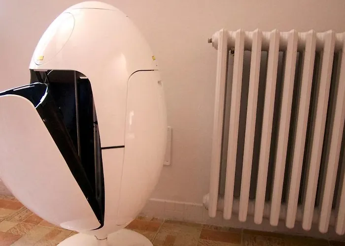 Riviera Vintage Estate